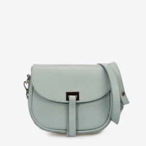 ベラ ブラック+コニャック