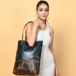 101 d9706a43 ca94 4f16 bb7a 68558abded38 671x700