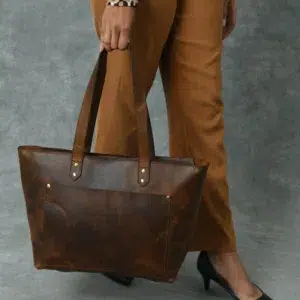 135 c142e6ae d9cf 465d 9b5a 3755ed784f33 525x700