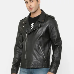 2 e42f9f4a ae7c 4967 967f f004fc4e2c2b 525x700