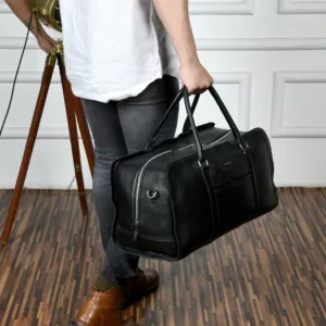 32 33674663 0f1c 47ec bb4f 263ac4b62dad 525x700