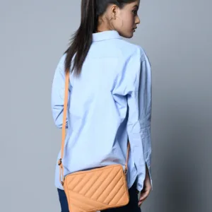 39 ef3b3952 b322 4f00 9adc 25c7447ff532 525x700