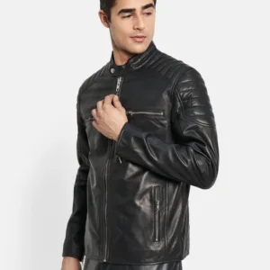 44 04 52d47e2d d565 46cb b81b 2353c928bf10 525x700