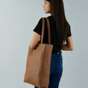 49 5e72c9d7 a8a5 4c33 8f73 ac697d9d64c3 525x700