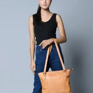 50 4072bbd2 0bf6 451e bd16 efdf51b388fd 525x700