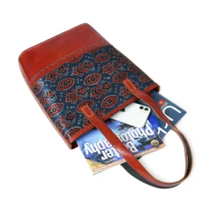 50 a4b24896 7096 4376 92ea add7b11e2ea5 700x700