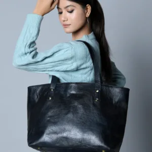 65 fde8597d 8b30 4a45 9798 b56d3135968b 525x700