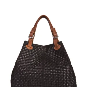 アリア・ブラック