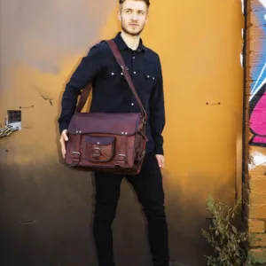 rugged leather messenger laptop bag 467x700